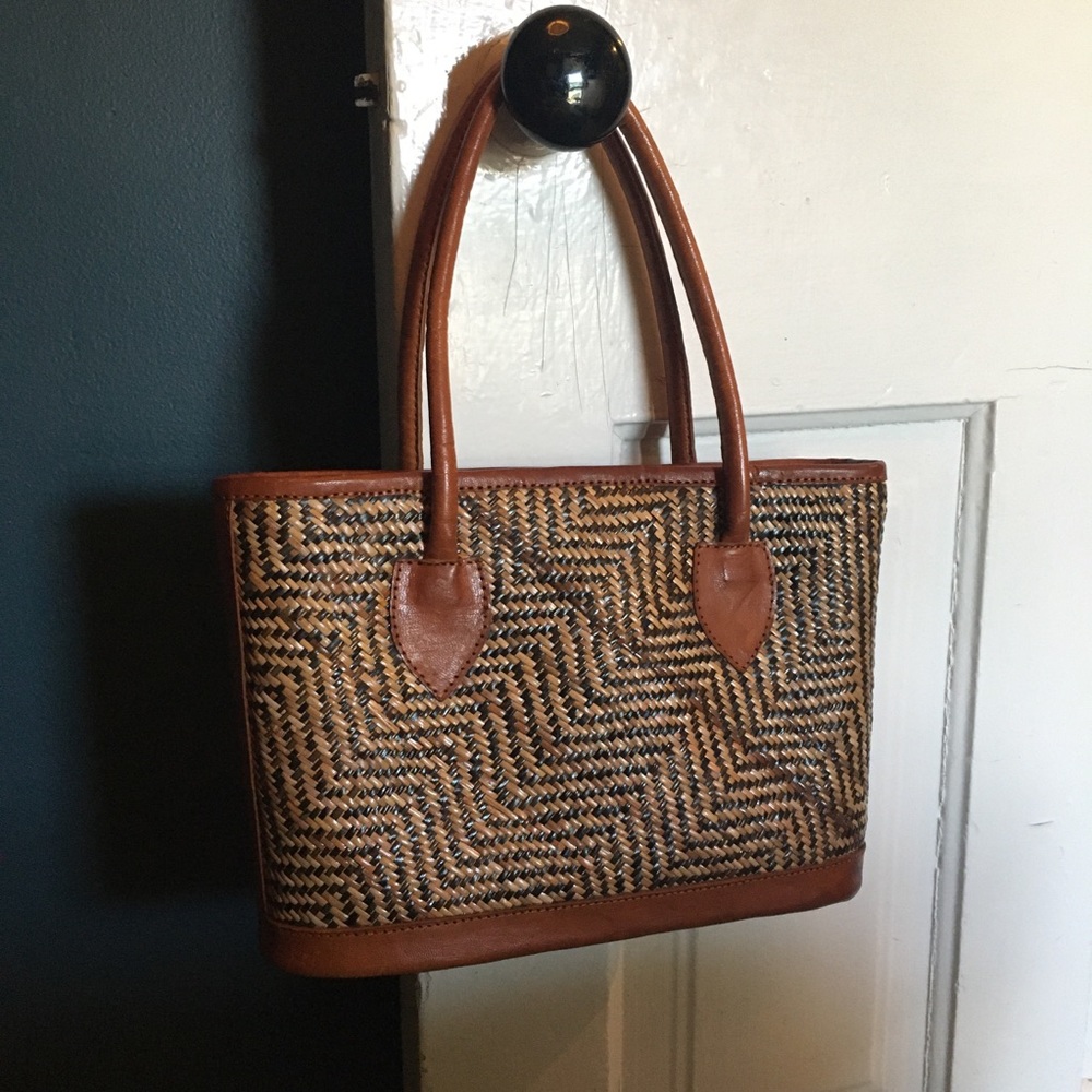 Leather woven handbag